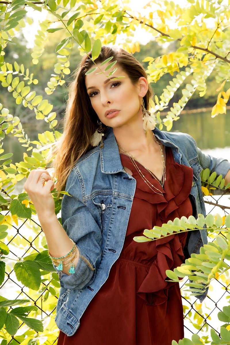 Female model photo shoot of Holly_Parker