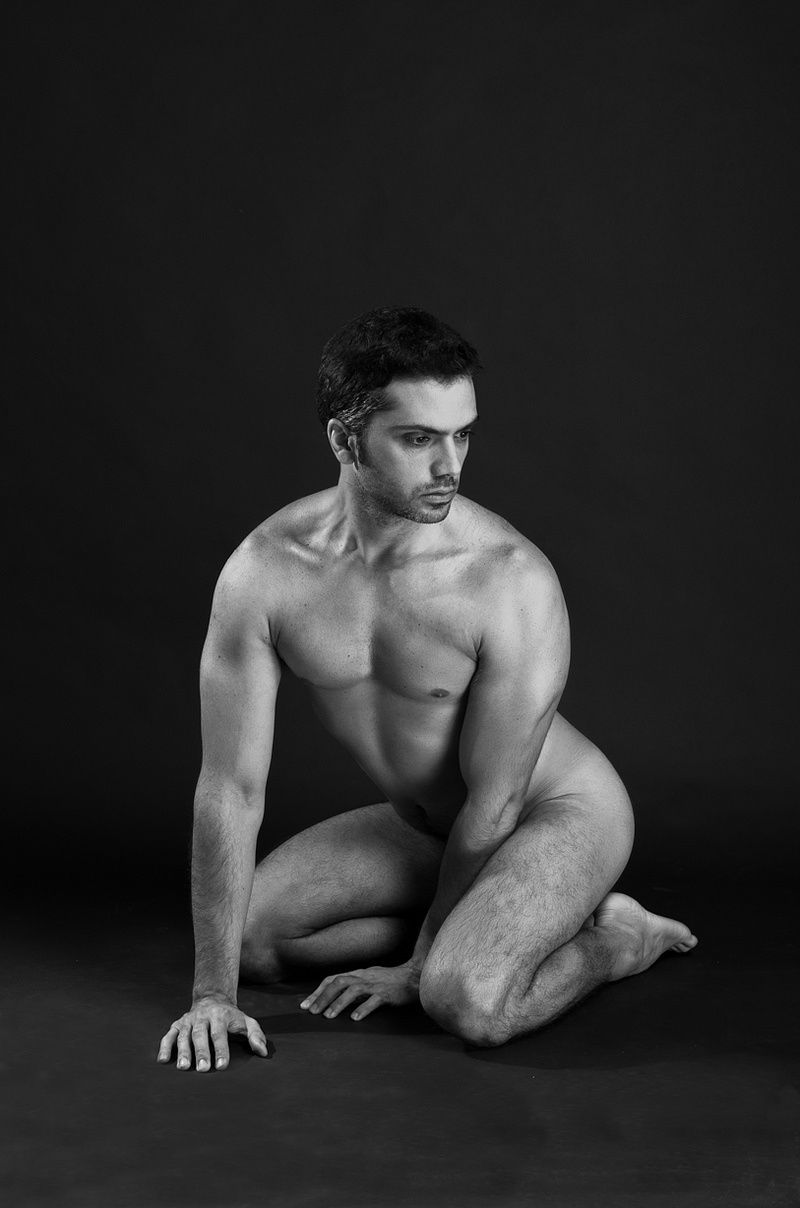 Male model photo shoot of VICM