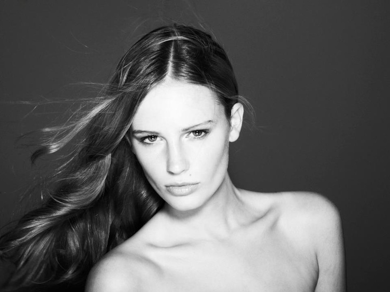 Female model photo shoot of Alexa Grace Araminta