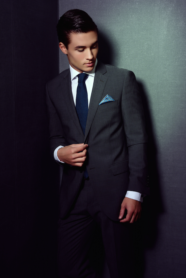 Male model photo shoot of Diego Montojo in UK