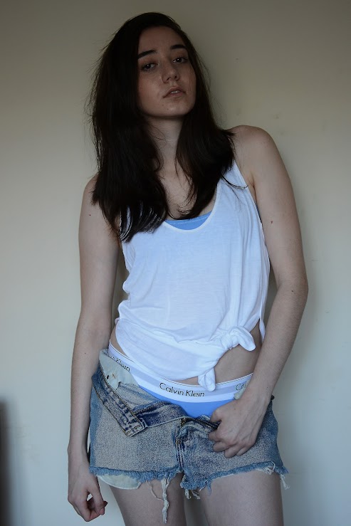 Female model photo shoot of RosalieP