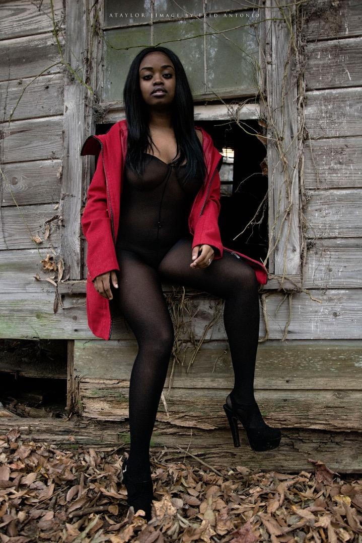 Female model photo shoot of Juell by ATaylor Image in Columbia, SC