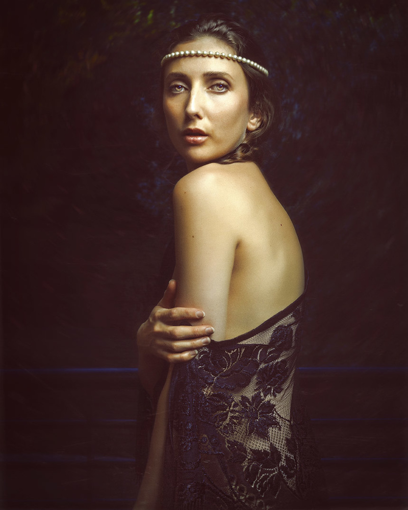 Female model photo shoot of Anoush Anou by Eric Langley