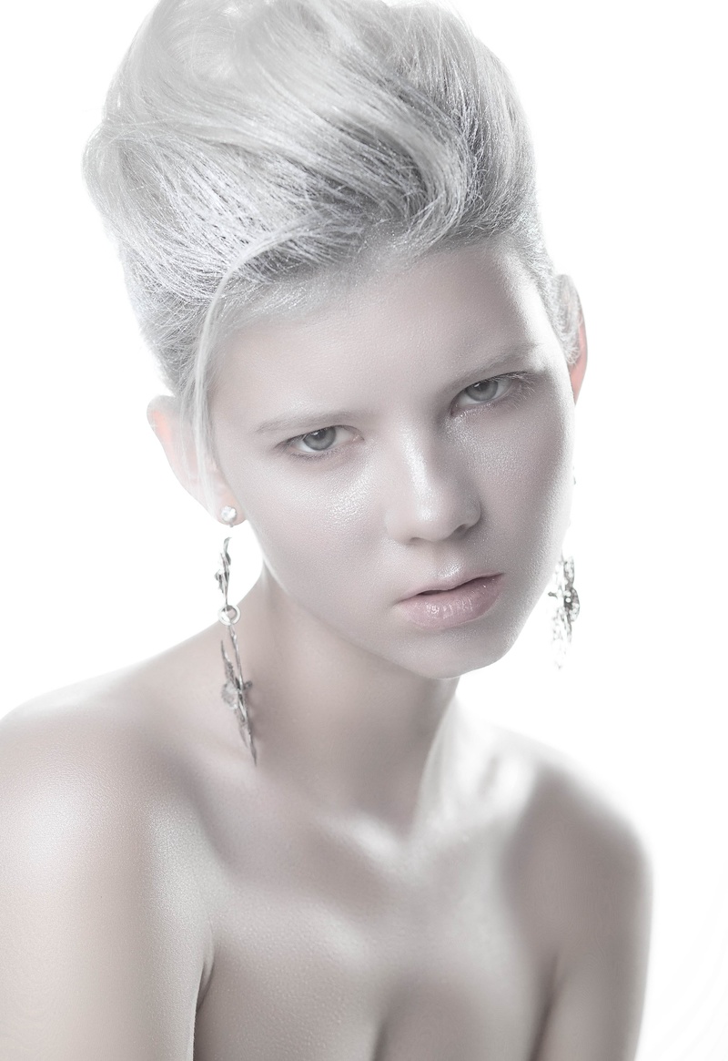 Female model photo shoot of IRENE RETOUCH