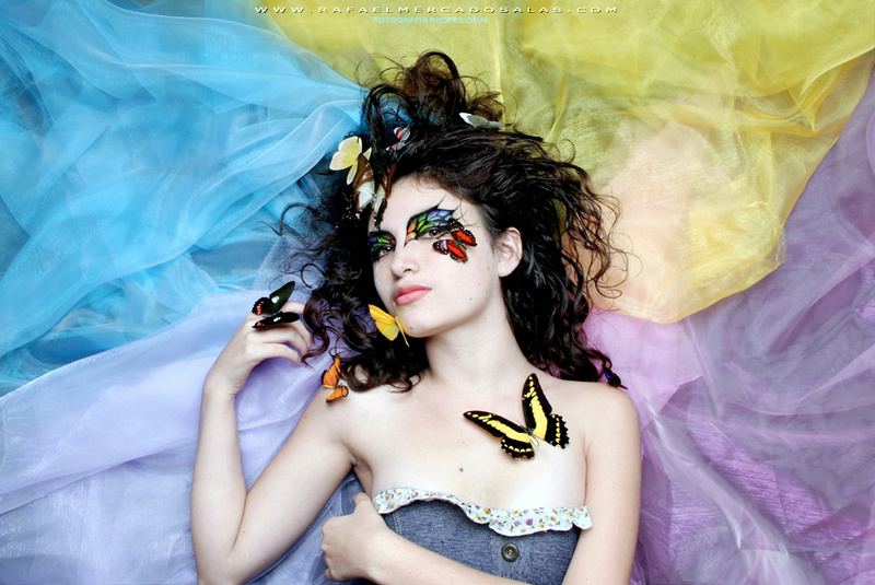 Female model photo shoot of VaneStar by Rafael Mercado Salas