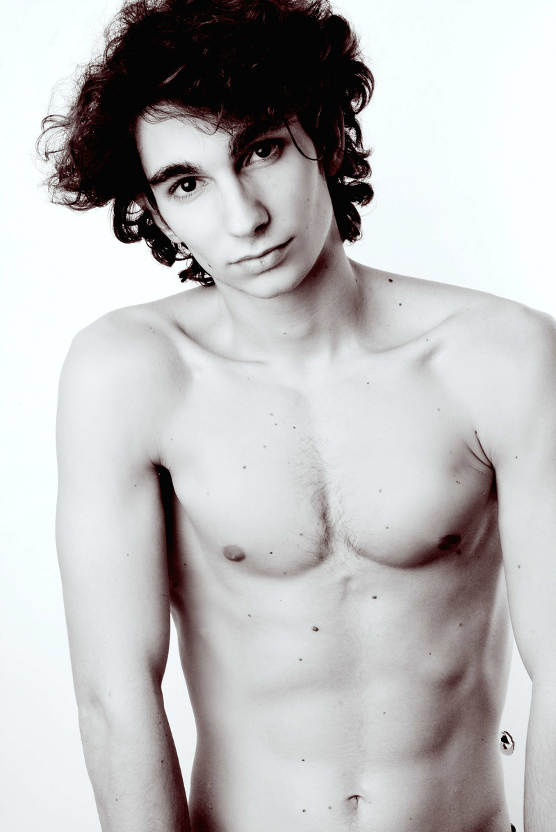 Male model photo shoot of Fran Fernandez