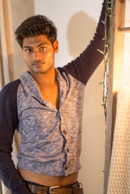 Male model photo shoot of mohitrpanchal in Chicago