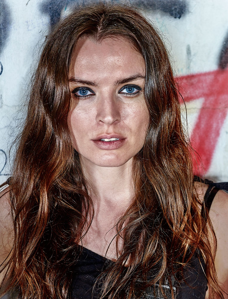 Female model photo shoot of Gabriella Botocska