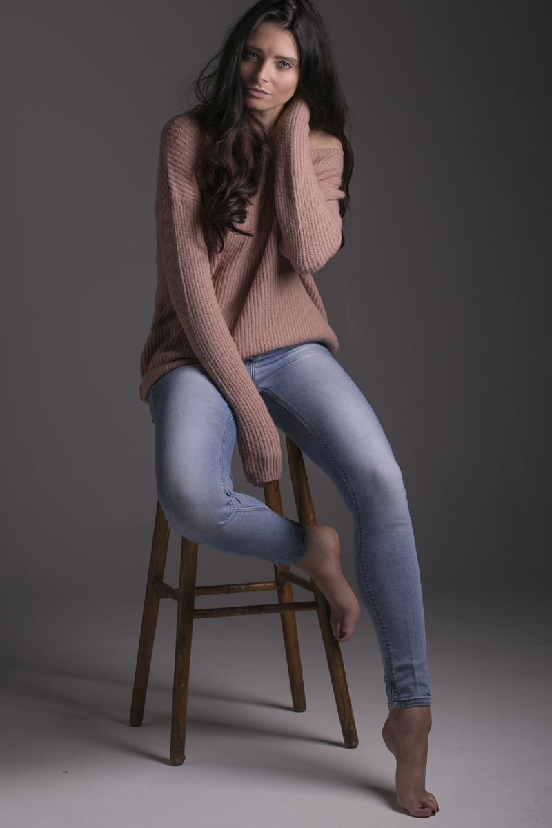 Female model photo shoot of stephycattran