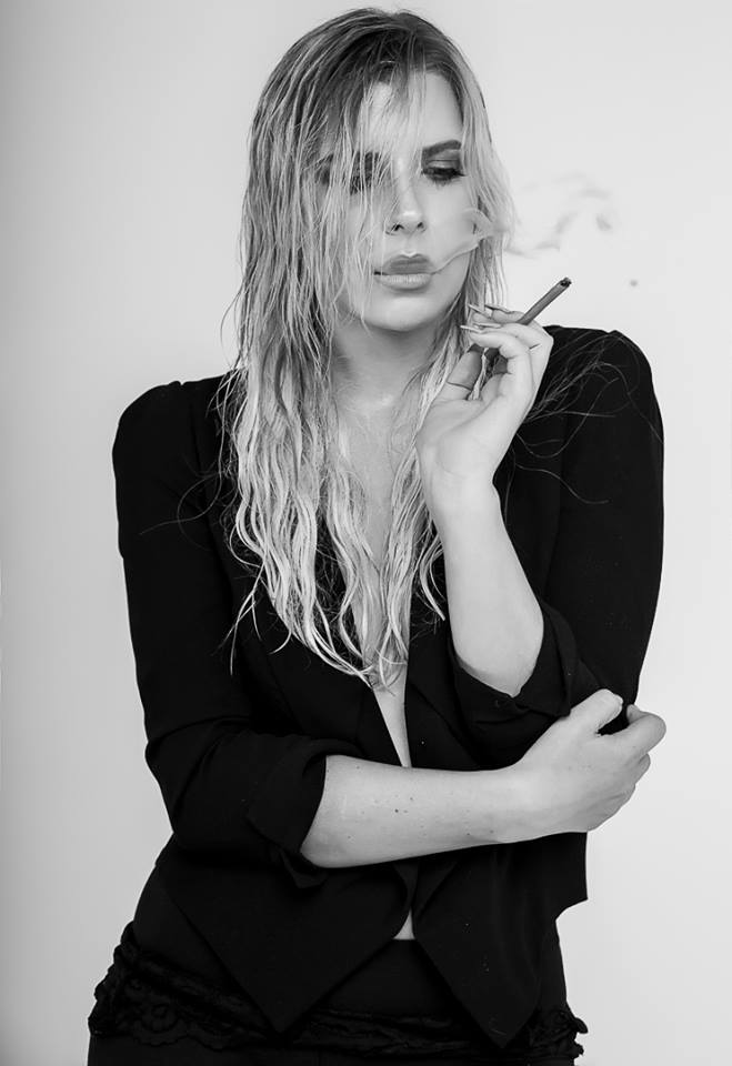 Female model photo shoot of Julka M