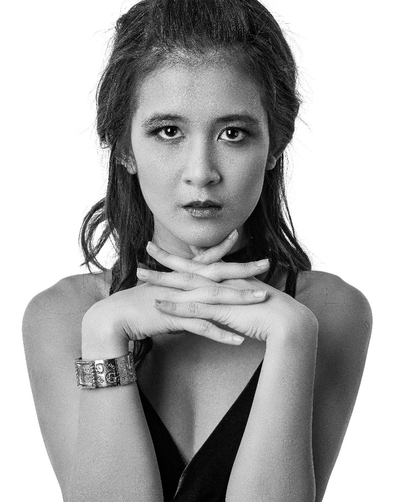 Female model photo shoot of Allison Huynh