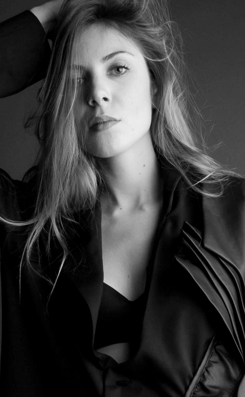 Female model photo shoot of MarianneLawenn in New York