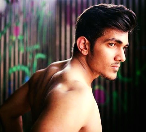 Male model photo shoot of Urvish patel