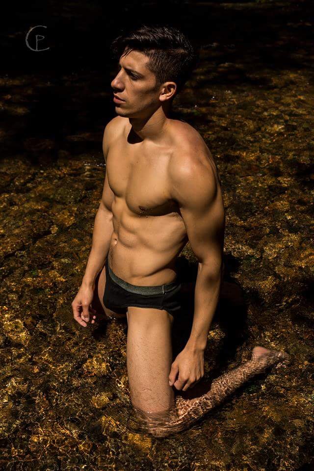 Male model photo shoot of Danny Montero