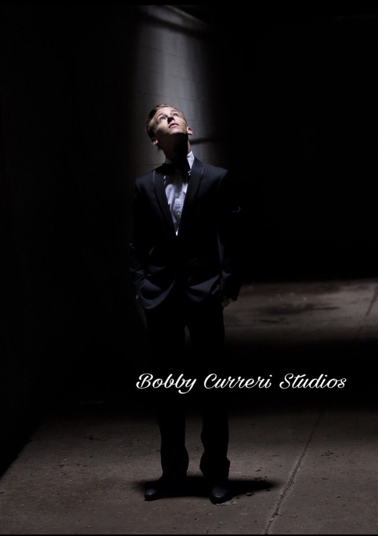 Male model photo shoot of Bobby Curreri 
