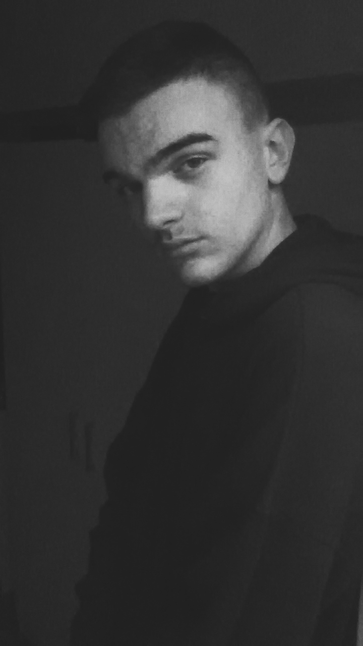 Male model photo shoot of NathanB186