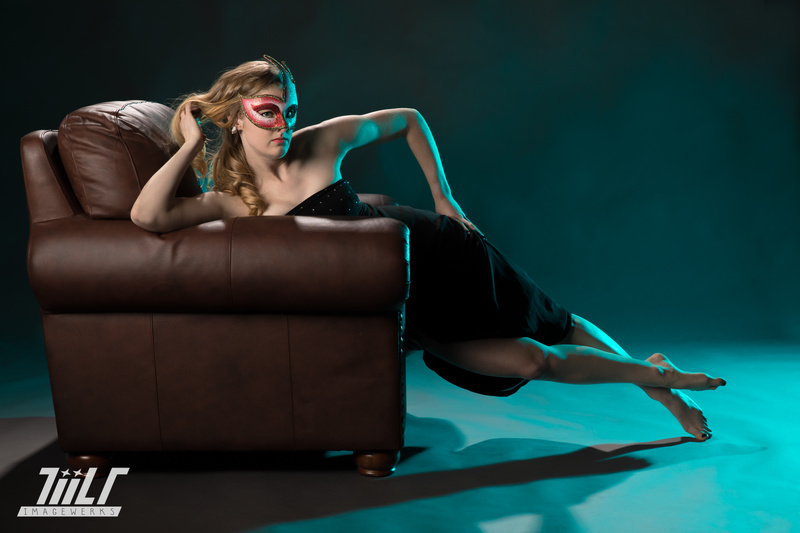 Female model photo shoot of Jennifer Allen by Utah Art and Boudie