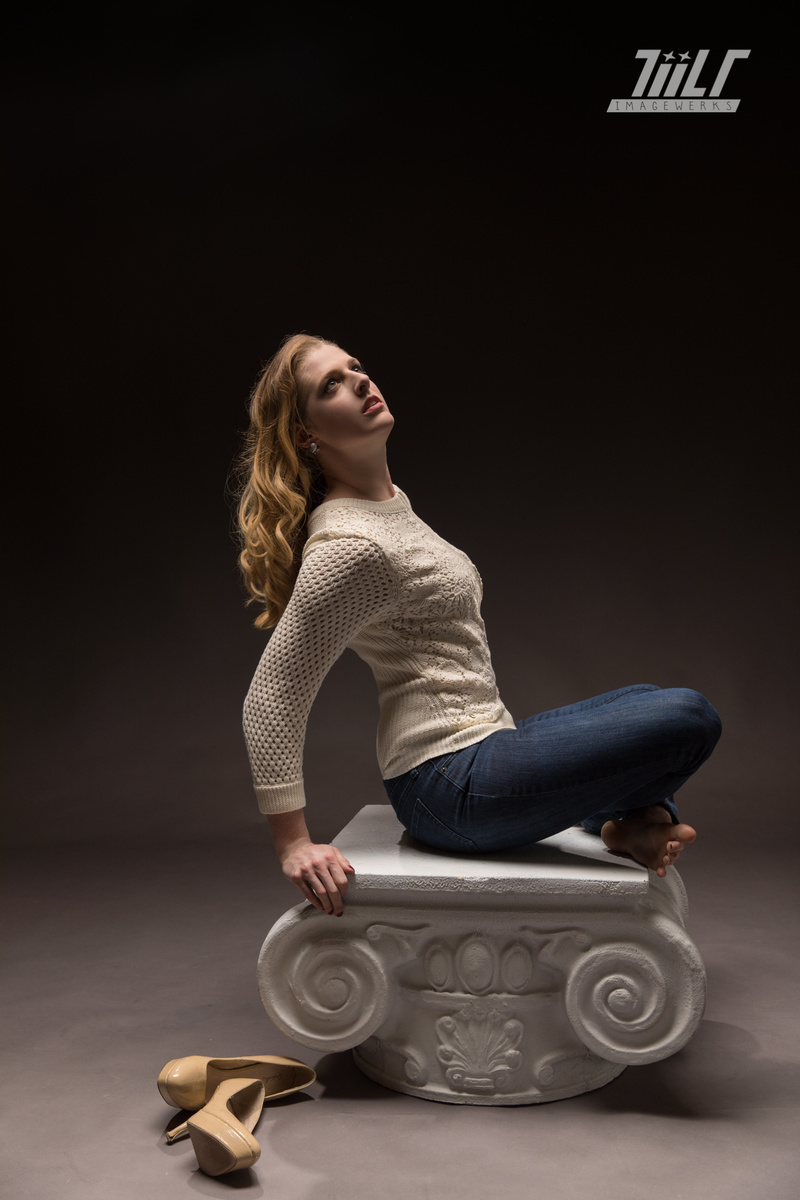Female model photo shoot of Jennifer Allen by Utah Art and Boudie