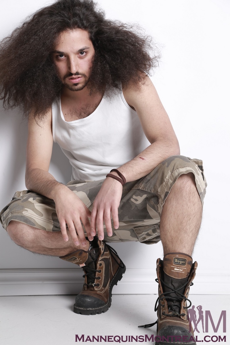 Male model photo shoot of Tal K