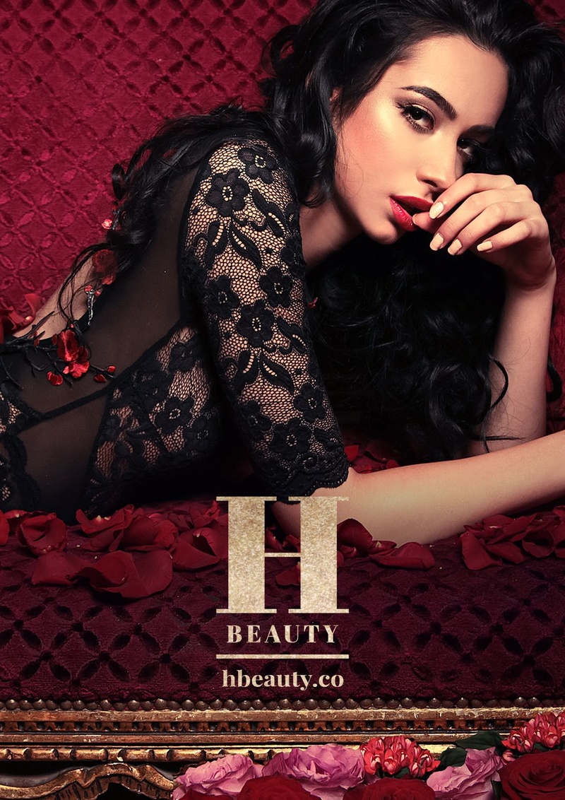 Female model photo shoot of Hbeauty