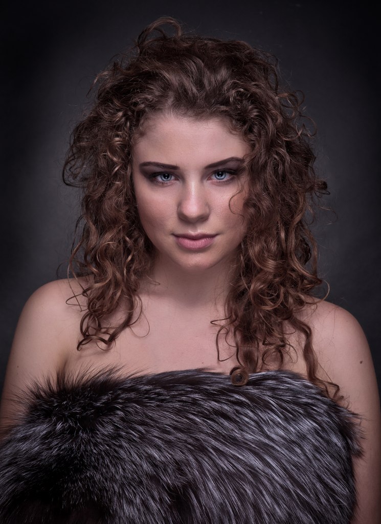 Female model photo shoot of ValeriePirogova