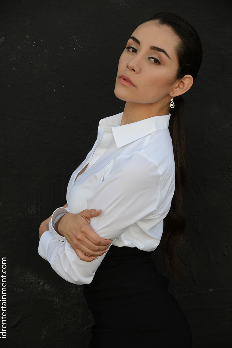 Female model photo shoot of Shirley Alvarez in miami
