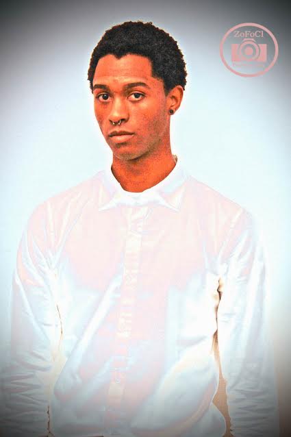 Male model photo shoot of Vishnu Kay