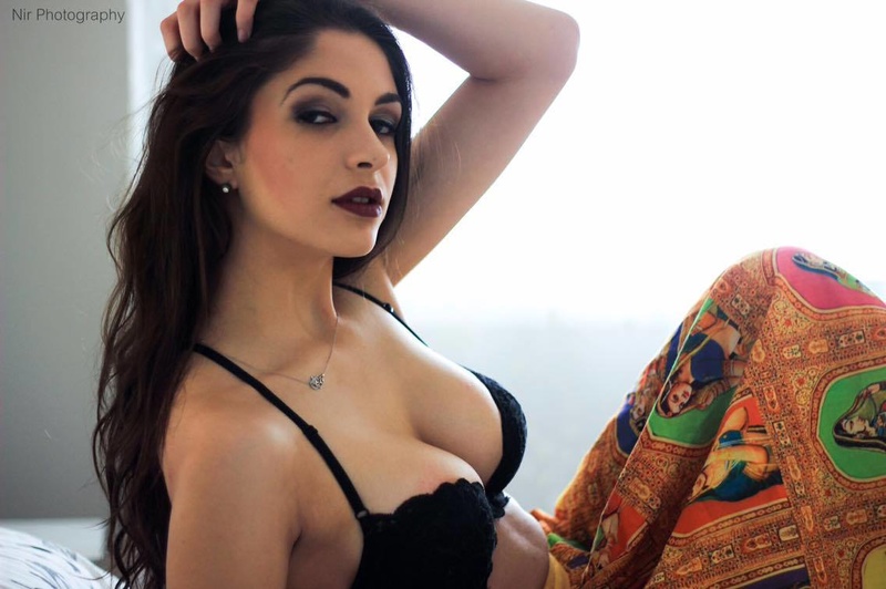 Female model photo shoot of LeshaJayModel, makeup by Sarika Mehta