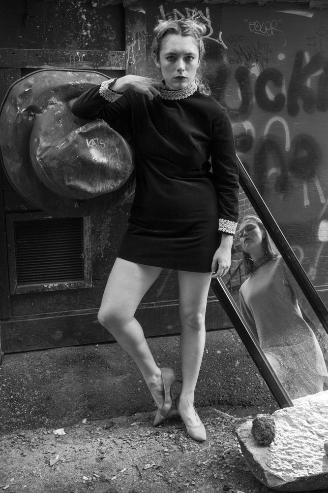 Female model photo shoot of Scotti Lund by Rtd photo