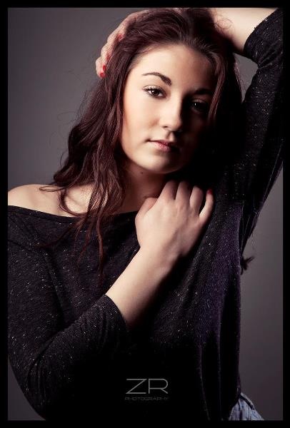 Female model photo shoot of Rose Nealgrove by - zak -