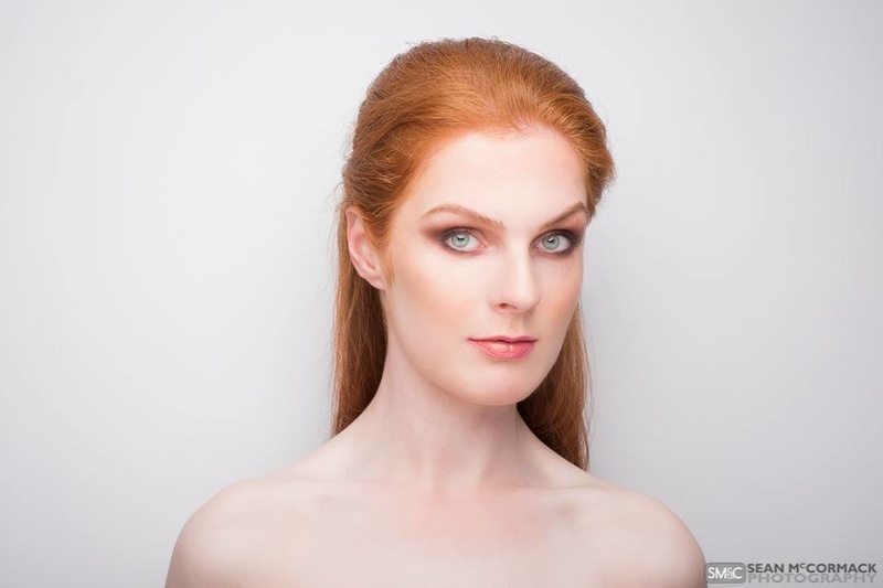 Female model photo shoot of RuaRose
