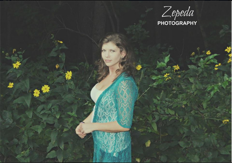 Female model photo shoot of Dzepeda