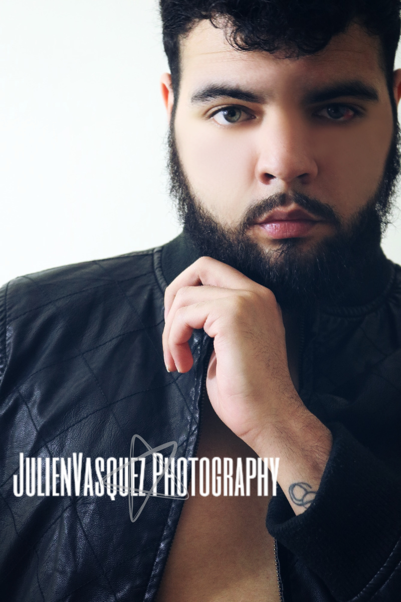Male model photo shoot of julienvasquez in crystal lake Il