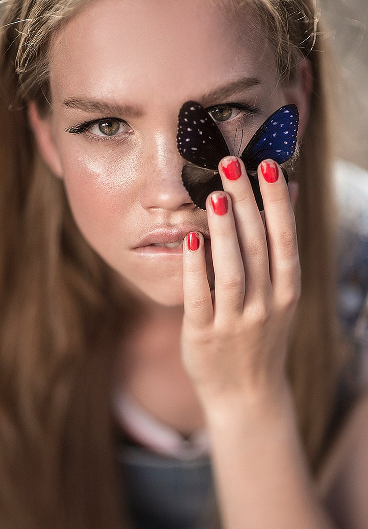 Female model photo shoot of Liza Desyatova in New York City