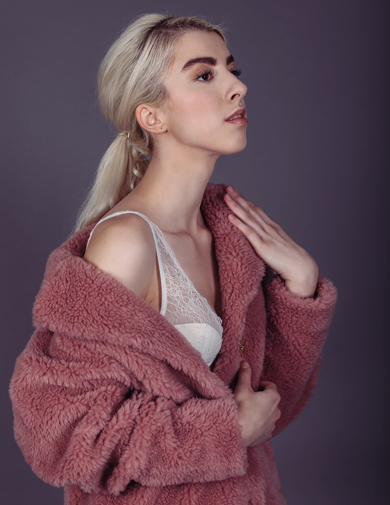 Female model photo shoot of katterek, makeup by Laura Onea