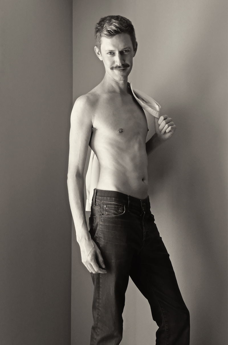Male model photo shoot of DerekCruz by Gordon Nebeker