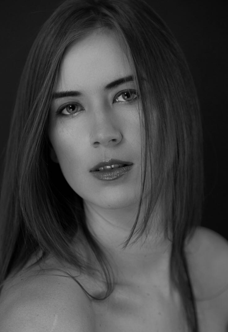Female model photo shoot of Elena Kalali