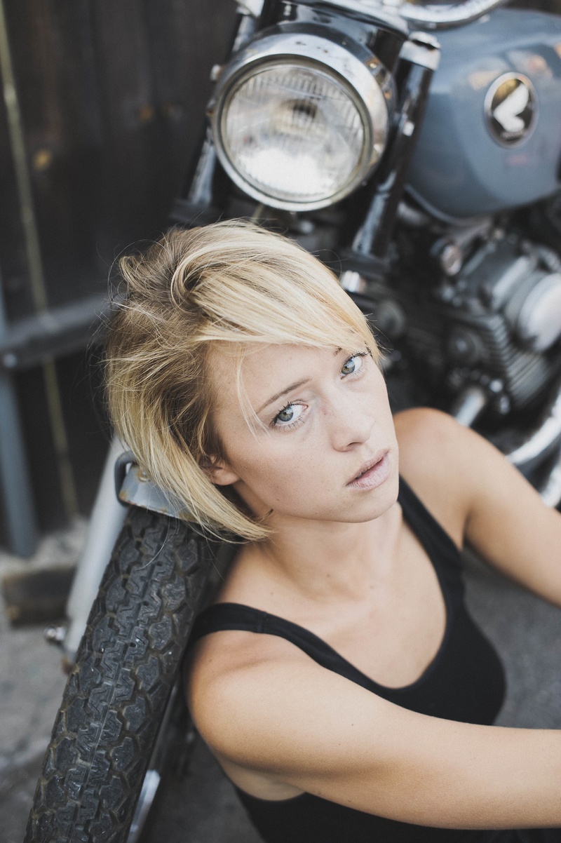 Female model photo shoot of Alex Rodes 