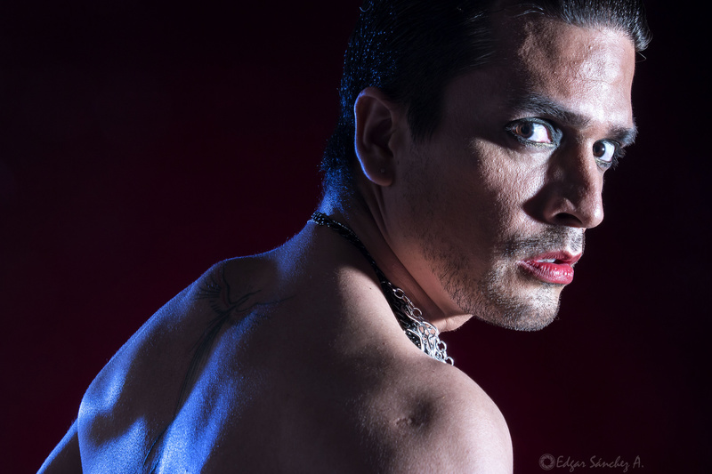 Male model photo shoot of Edgar Sanchez
