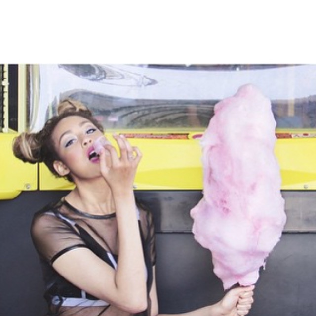 Female model photo shoot of Allyssa Desselle
