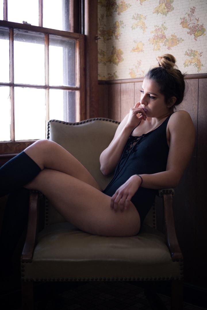 Female model photo shoot of jess_diehl