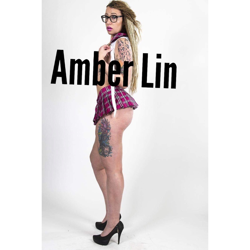 Female model photo shoot of AmberLin1991
