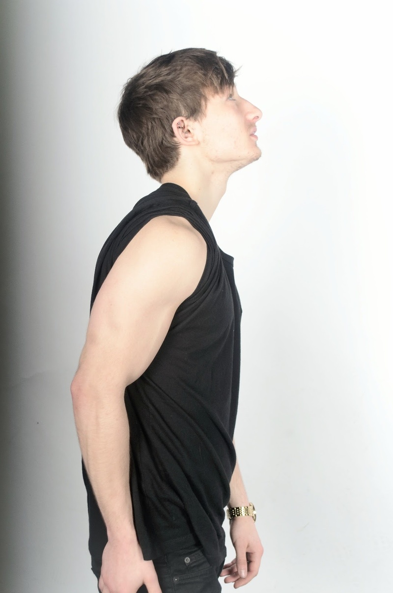 Male model photo shoot of Alex Aesthetic