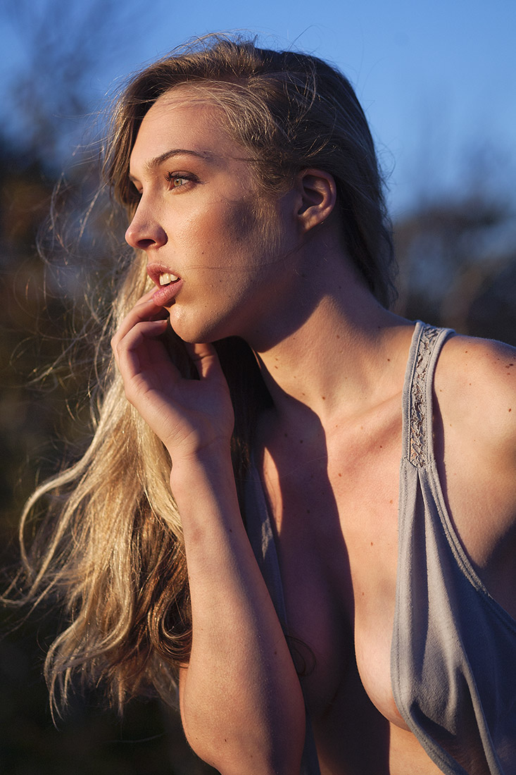 Female model photo shoot of Nicole Salyer
