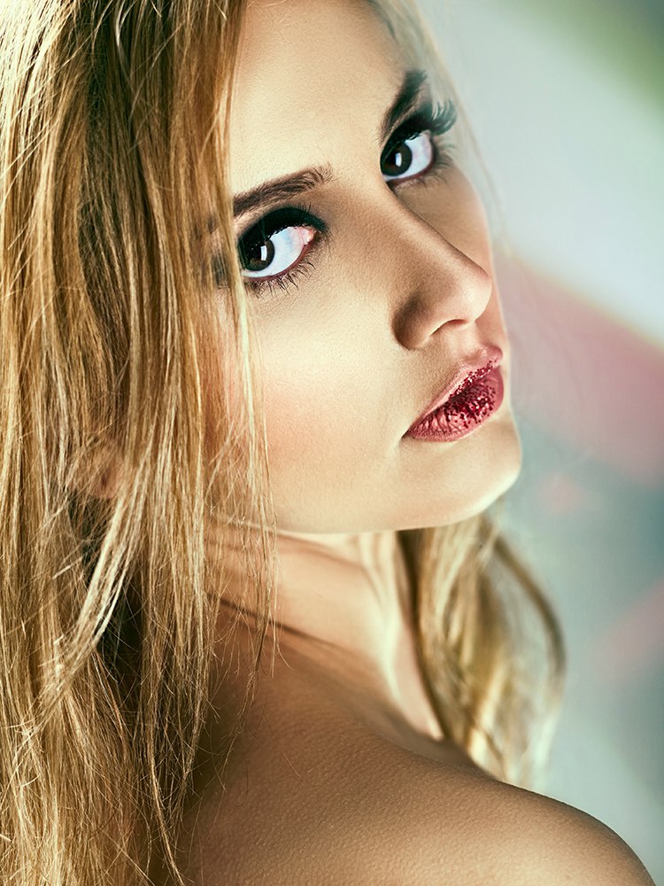 Female model photo shoot of AleksandraZZZ