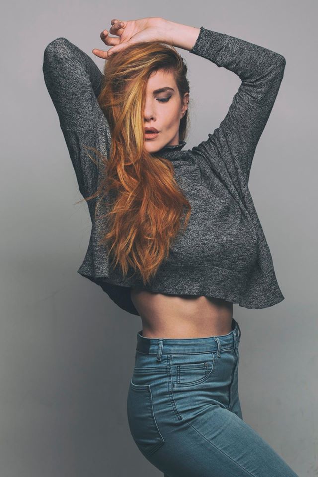 Female model photo shoot of DanielaYordanova