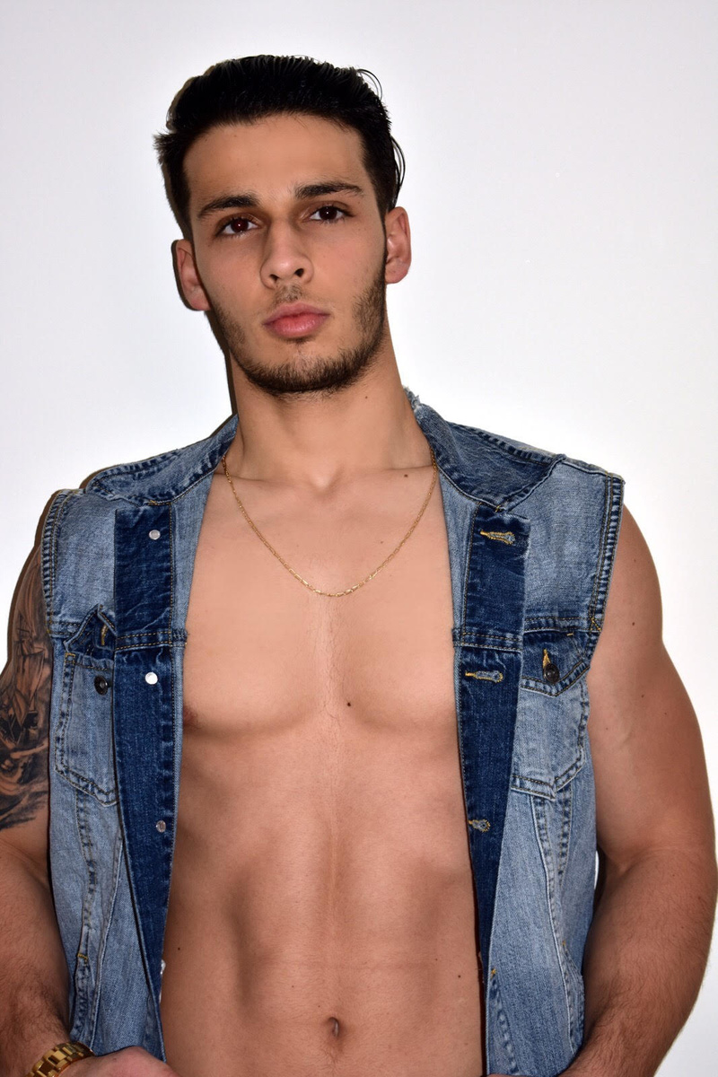 Male model photo shoot of Lucas Camarota in New Jersey