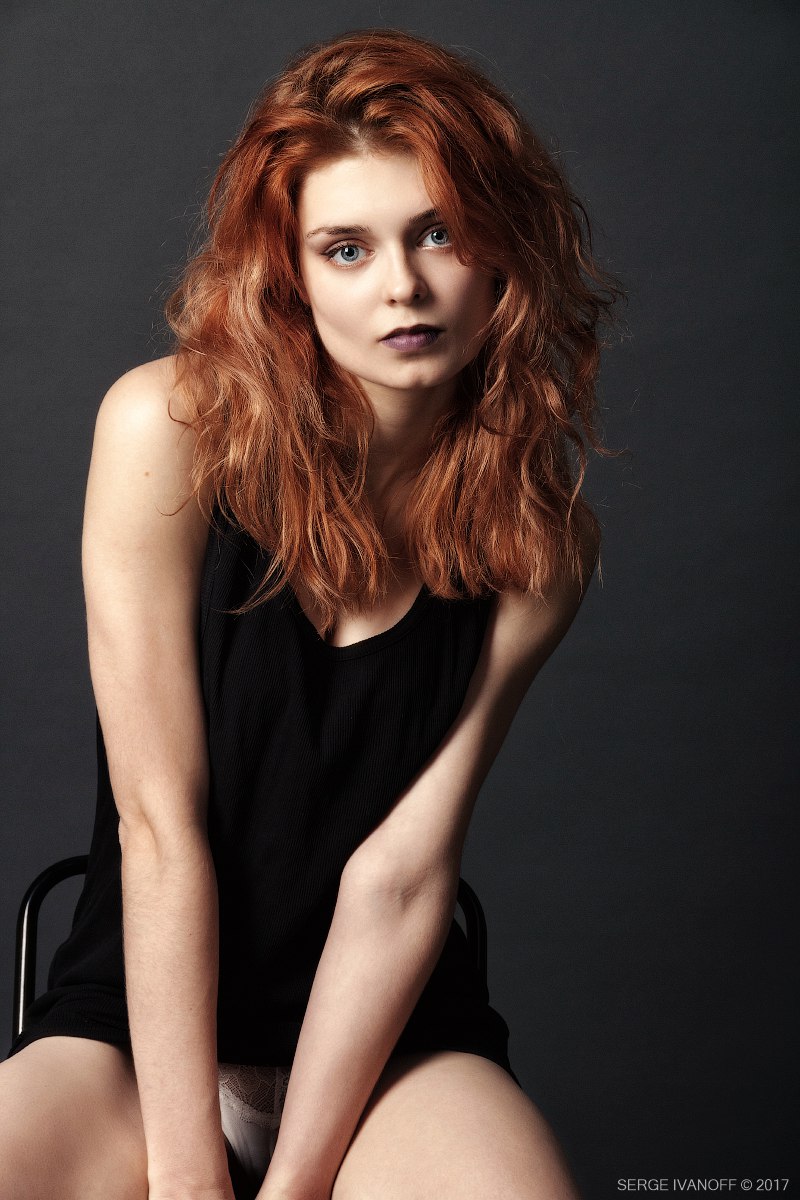 Female model photo shoot of Nastya Panteleeva