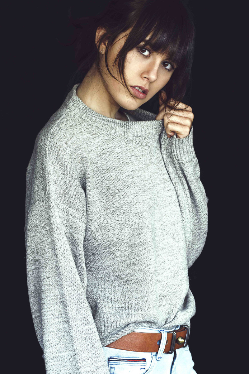 Female model photo shoot of Veronica Baron