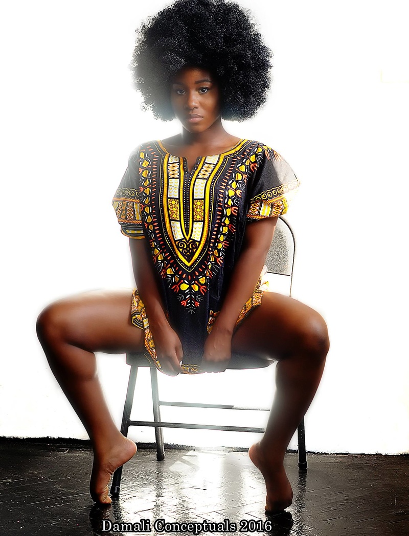 Female model photo shoot of Therealmellyb